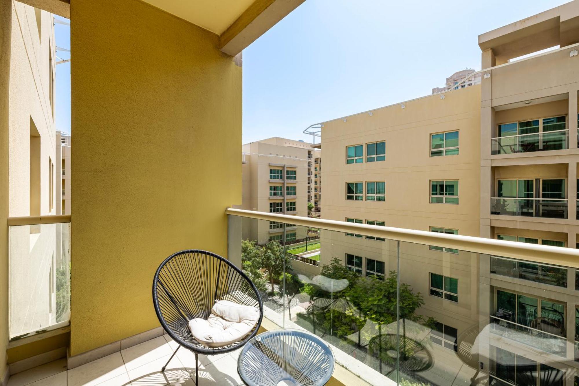 Classy 1 Bedroom In The Greens Courtyard View Dubai Exterior foto